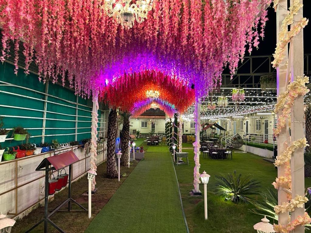 4 Seasons Resort By Jain Residency Sohna Luaran gambar